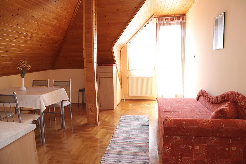 Andrea Apartmanhaz Balatongyörök Exteriör bild