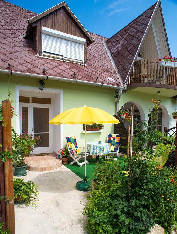 Andrea Apartmanhaz Balatongyörök Exteriör bild