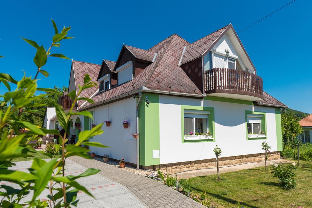 Andrea Apartmanhaz Balatongyörök Exteriör bild